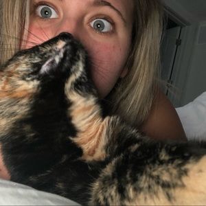 Meet your Posher, Alexis